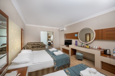 Doganay Beach Club - 10