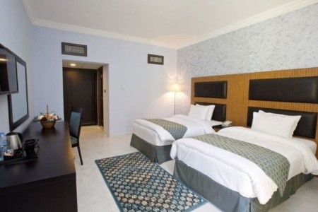 Flamingo Beach Resort - 20