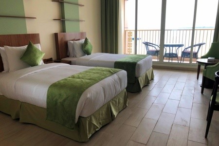 Flamingo Beach Resort - 23