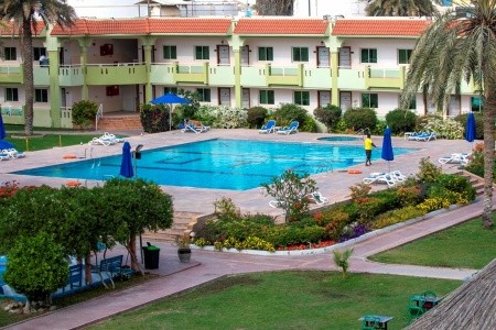 Flamingo Beach Resort - 38