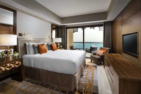 Spojené arabské emiráty Ajman Fairmont Ajman 6 dňový pobyt All Inclusive Letecky Letisko: Praha June 2026 ( 6/06/26-11/06/26)