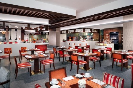 Spojené arabské emiráty Ajman Fairmont Ajman 6 dňový pobyt All Inclusive Letecky Letisko: Praha June 2026 ( 6/06/26-11/06/26)