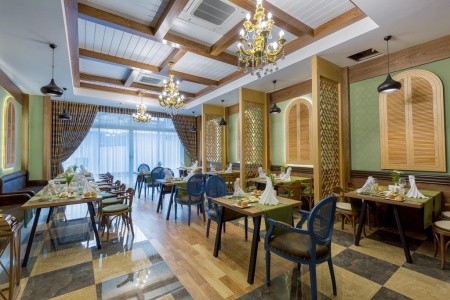 Side Royal Palace - 27