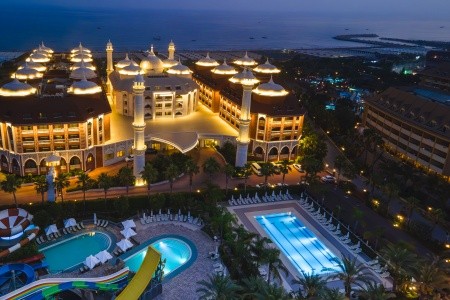 Royal Taj Mahal - 42