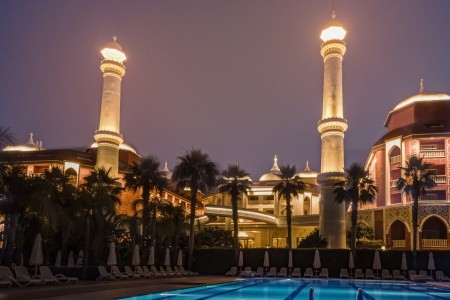 Royal Taj Mahal - 50