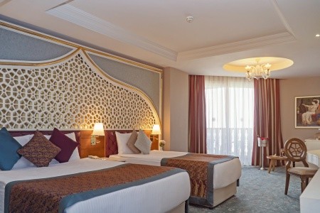 Royal Taj Mahal - 52