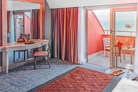 Royal Taj Mahal - 57