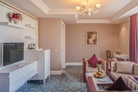 Royal Taj Mahal - 65