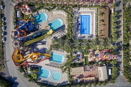 Royal Taj Mahal - 97