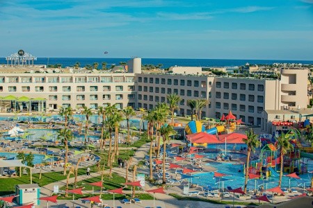 Titanic Resort & Aqua Park - 37