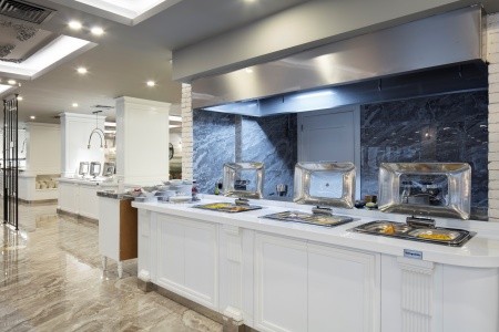 Blue Marlin Deluxe Spa & Resort - 28