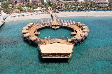 Blue Marlin Deluxe Spa & Resort - 44