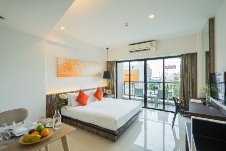J Residence Pattaya - 11