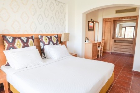 Tamra Beach Resort - 21