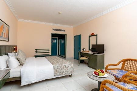 Palm Beach Resort - 8