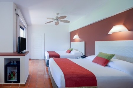 Catalonia Bavaro Beach & Golf Resort - 18