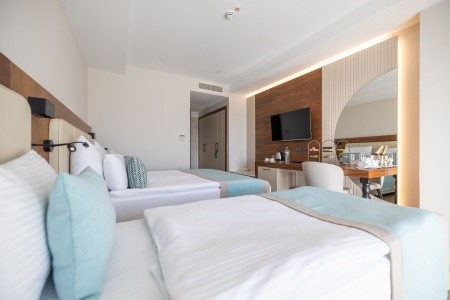 Side Moon Palace - 13