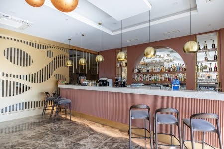 Side Moon Palace - 84