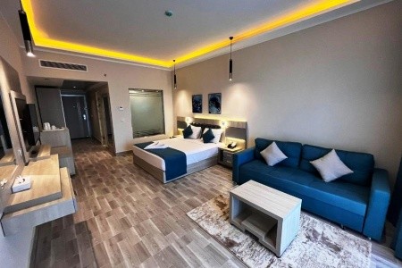 Sirena Beach Resort & Spa - 13