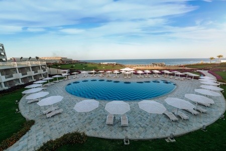 Sirena Beach Resort & Spa - 32