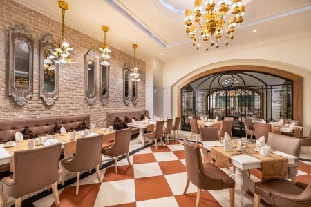 Delphin Imperial - 35