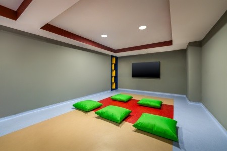 Delphin Imperial - 64