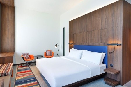 Aloft Al Mina, Dubai - 10