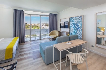 Abora Buenaventura - 24