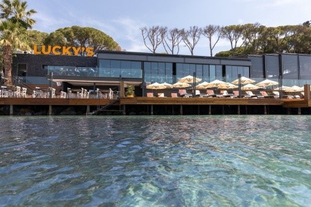 Unique Lifestyle Hotel - 5