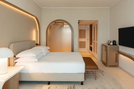 Sheraton Jumeirah Beach Resort & Towers - 11