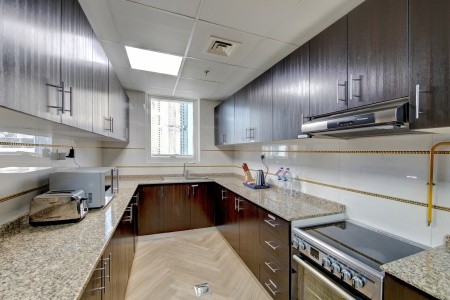 Hotel Royal Regency Suites