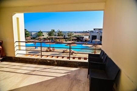 New Eagles Aqua Park Resort - 9