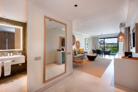 Unique Club At Lopesan Costa Bávaro - 29