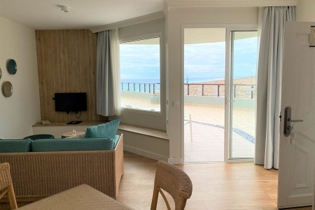 Esmeralda Maris - 23