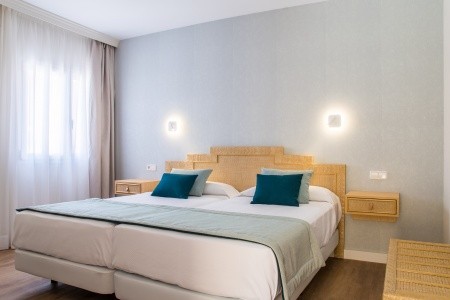 Esmeralda Maris - 25