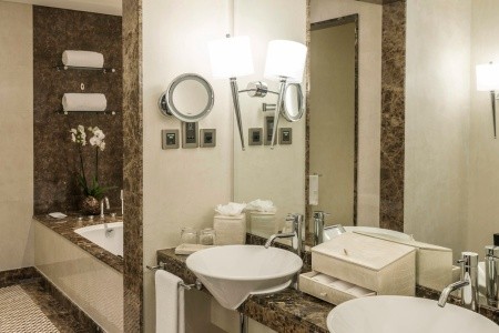 Grosvenor House, a&nbsp;Luxury Collection Hotel