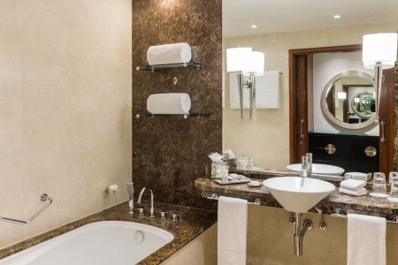 Grosvenor House, a&nbsp;Luxury Collection Hotel