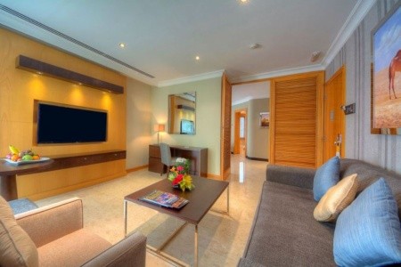 Dubai Marine Beach Resort & Spa - 4