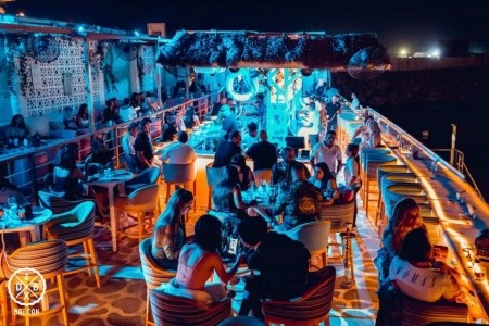 Dubai Marine Beach Resort & Spa - 8