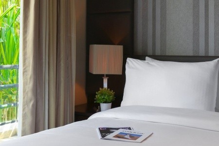 Dubai Marine Beach Resort & Spa - 29