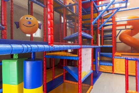 Le Meridien Mina Seyahi Beach Resort - 52