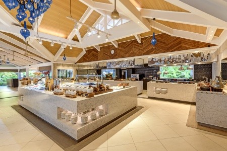 Maldivy Severný Atol Male Sheraton Maldives Full Moon Resort 9 dňový pobyt All Inclusive Letecky Letisko: Viedeň March 2026 ( 1/03/26- 9/03/26)