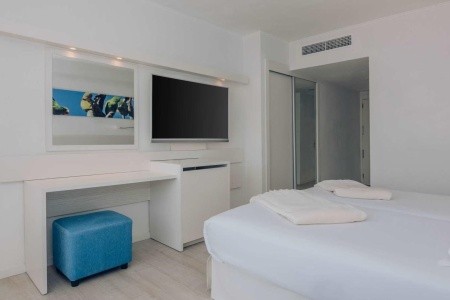 Iberostar Waves Bouganville Playa - 22