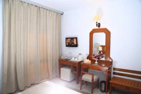 Minamark Beach Resort - 17