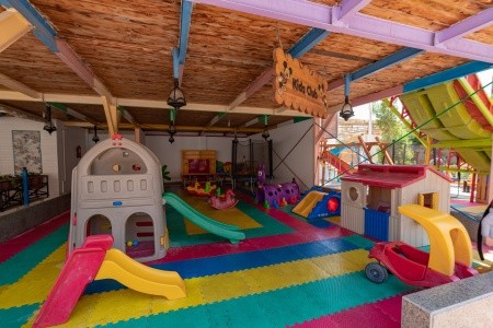 Minamark Beach Resort - 61