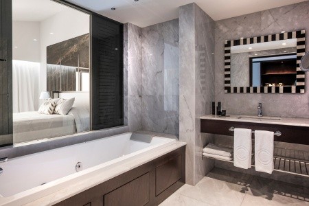 Charisma Deluxe - 46