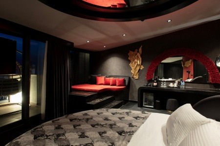 Charisma Deluxe - 54