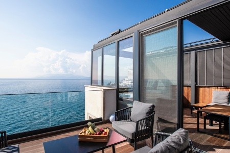 Charisma Deluxe - 56