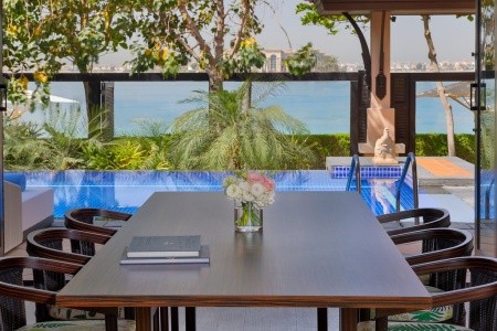 Spojené arabské emiráty Dubaj Anantara Dubai The Palm Resort & Spa 6 dňový pobyt Raňajky Letecky Letisko: Praha February 2026 (21/02/26-26/02/26)