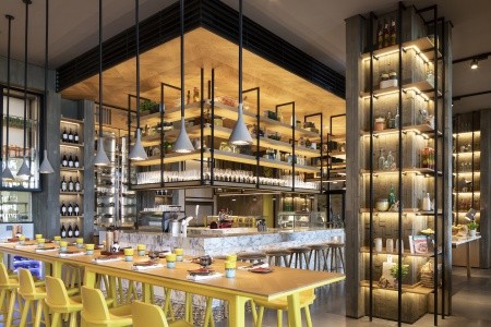 Spojené arabské emiráty Abu Dhabi Grand Hyatt Abu Dhabi Emirates Pearl 5 dňový pobyt Polpenzia Letecky Letisko: Praha October 2026 (12/10/26-16/10/26)